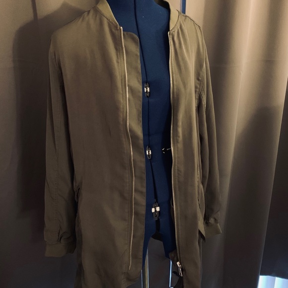 olive green bomber - Picture 3 of 3